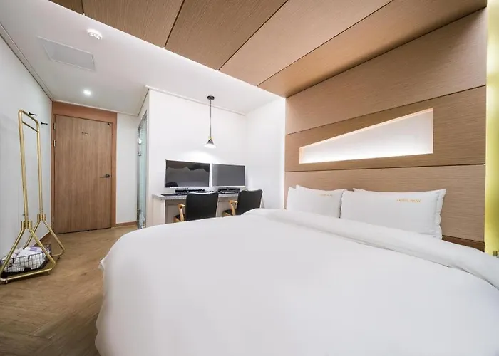 Haeundae Wow 2*